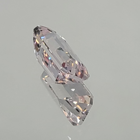 Marvelous 3 Carat VVS Morganite Gemstone! - Picture 13 of 13